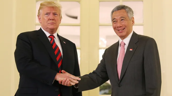 Donald Trump a Lee Hsien Loong