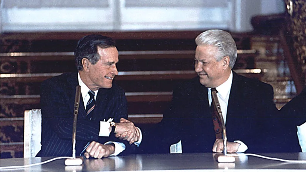 George Bush a Boris Jelcin