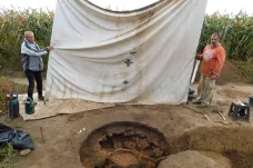 V trase budoucího obchvatu Jaroměře našli archeologové pec z doby laténské