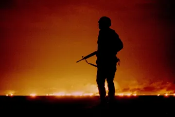 Válka o ropu, která zamořila poušť i záliv. Uplynulo 30 let od vpádu iráckých vojsk do Kuvajtu