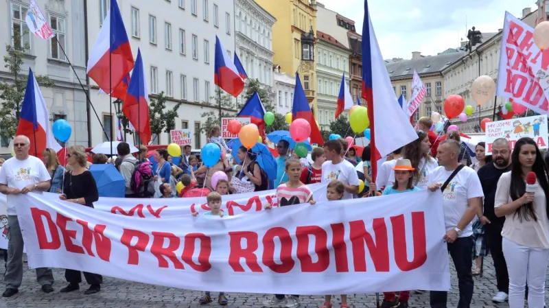 Pochod během Dne pro rodinu