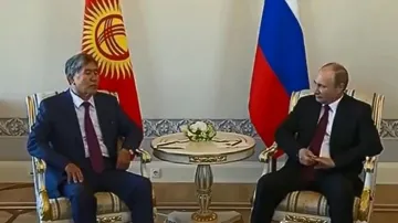 Vladimir Putin s Almazbekem Atambajevem