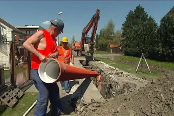 V okrajových částech Havířova se dokončuje kanalizace