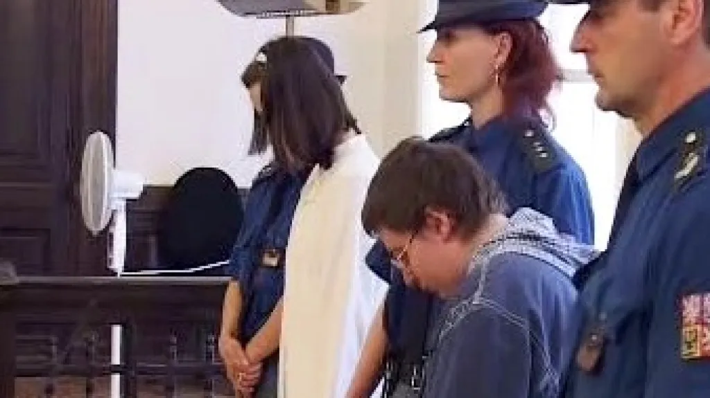 Barbora Škrlová u soudu