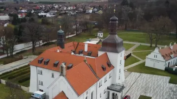 Reportéři ČT: Církev u zpovědi