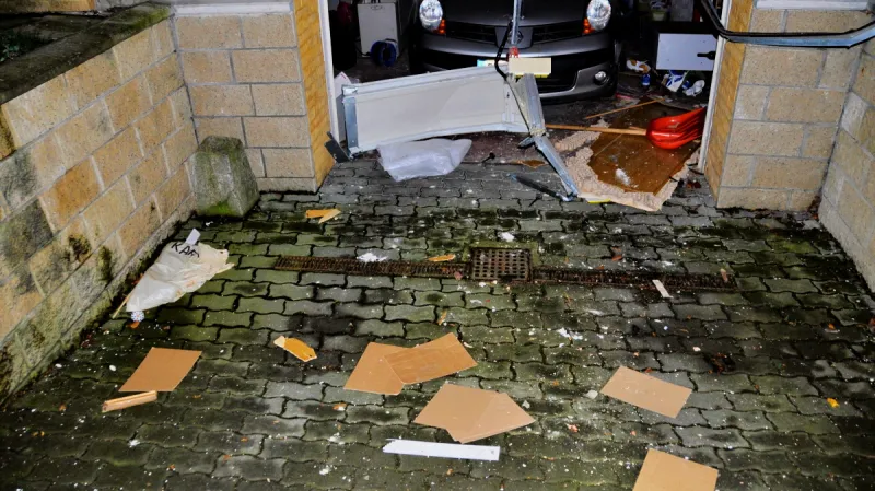 Exploze v rodinném domě v Příkazech