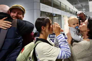V krizi myslete hlavně na bezpečí a ověřené informace, radí psychoterapeut