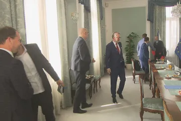 Vláda jedná o změnách v konsolidačním balíčku, ve hře je zařazení novin do nižší sazby DPH