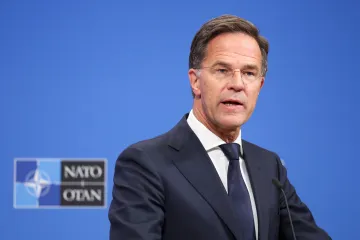 NATO předstihlo Rusko ve výrobě munice, řekl Rutte