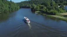 Nádrž Orlík, plavební komora Kořensko
