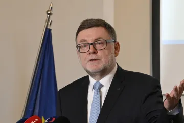 Ministerstvo financí zhoršilo odhad růstu ekonomiky a čeká vyšší inflaci