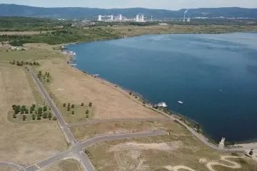 U jezera Most má vzniknout nová čtvrť, město už má v rukou studii
