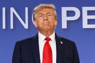 Trump vyzval Zelenského a Putina k jednání o příměří