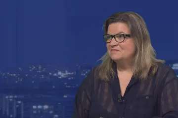 V Británii ubývá nás „Poláků“, chybějí třeba pečovatelky, říká spisovatelka Pekárková