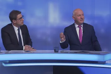 Kellnerovy obchody v Číně jsou rizikem, míní Fischer. Zatahujete nás do politiky, oponuje Mlynář