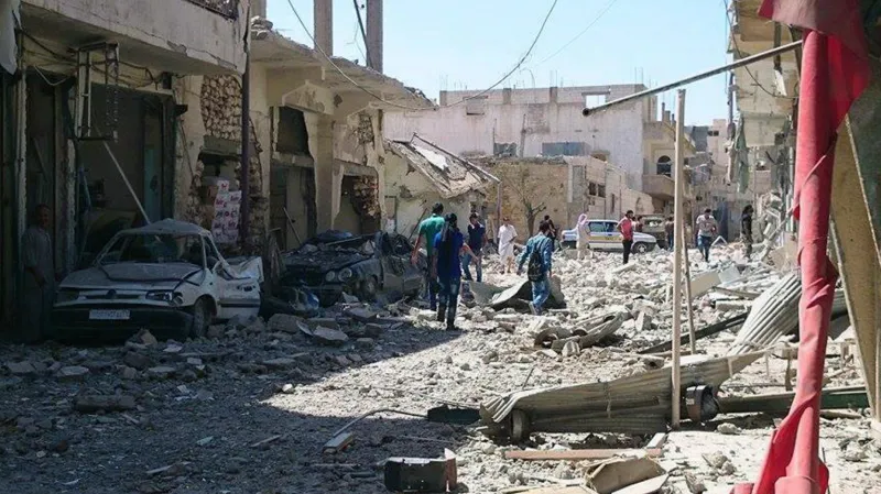 Rakká zničená jedním z mnoha bombardování