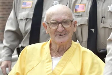 Ve vězení zemřel předák Ku Klux Klanu. Bývalý pastor Killen měl na svědomí smrt tří aktivistů