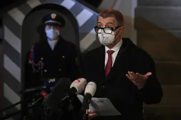 Důvěra Čechů ve vládu rapidně klesá, je nejnižší ze zemí Evropské unie