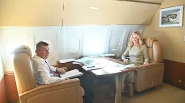 Na pracovní cestě do Spojených států premiéra doprovází jeho manželka Monika Babišová
