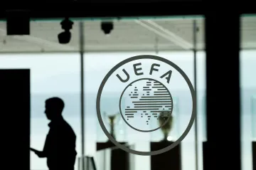 UEFA vyhlásila bojkot šampionátů, pokud FIFA prodá práva soukromým investorům