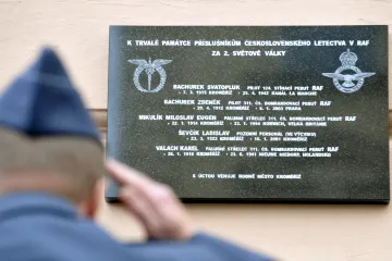 Šumičtí objevili své zapomenuté hrdiny, bratry ve službách RAF