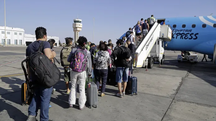 Evakuace turistů z Egypta