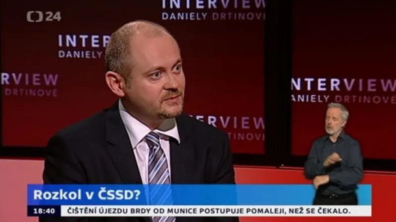 Michal Hašek popírá v IDD lánské jednání