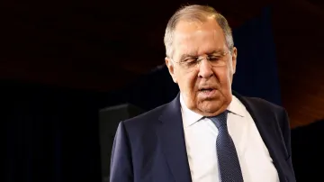 Ruský ministr zahraničí Sergej Lavrov při jednání na Aljašce