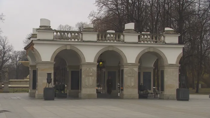 Jediný pozůstatek Saského paláce ve Varšavě