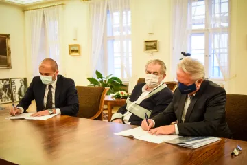 Zapomenuté memorandum z Hradu. Dohoda mezi firmami Czechoslovak Group a Rheinmetall se nenaplnila