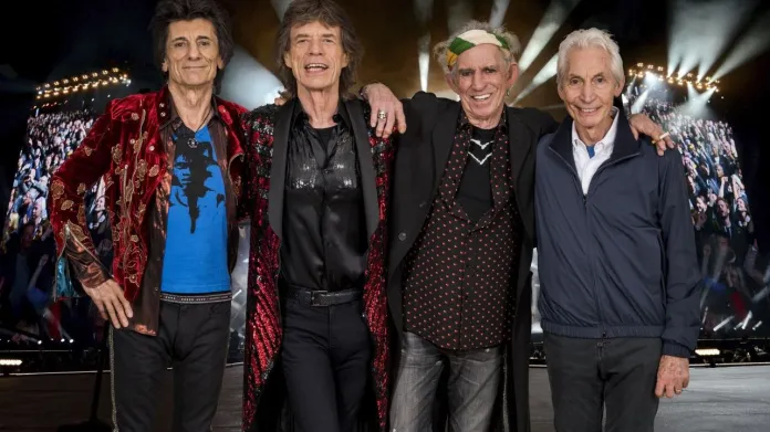 Zleva Ronnie Wood, Mick Jagger, Keith Richards a Charlie Watts