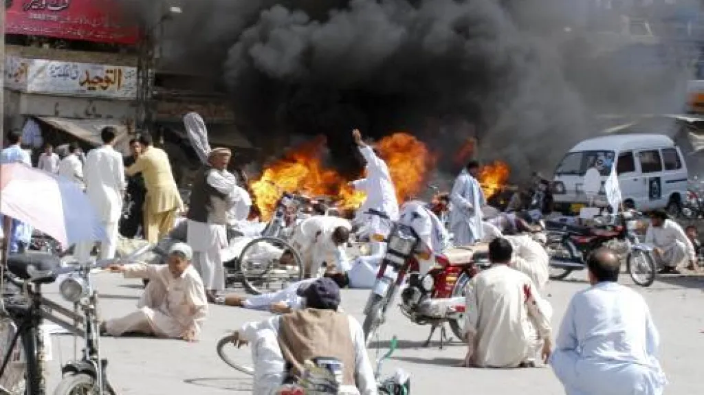 Následky teroristického útoku v pákistánské Kvétě