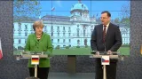 Brífink Angely Merkelové a Petra Nečase