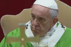 Před rokem vyhlásil papež boj proti zneužívání v církvi. Něco se změnilo, ale ne dost, tvrdí kritici