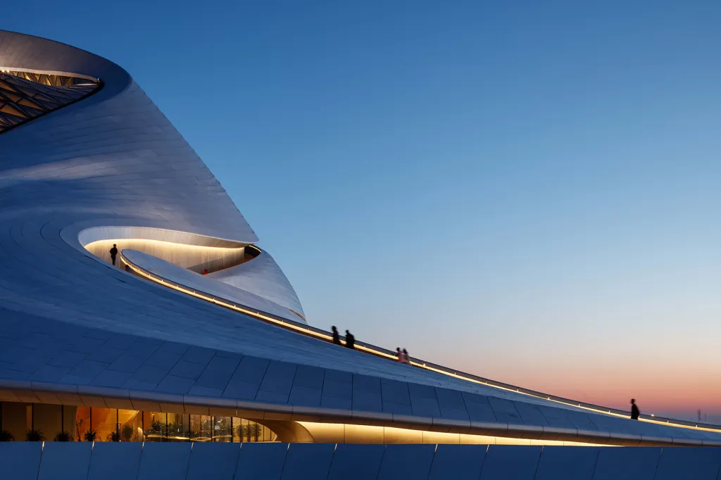 Vítězná série v kategorii Portfolio - šest snímků Opery v čínském Charbinu.