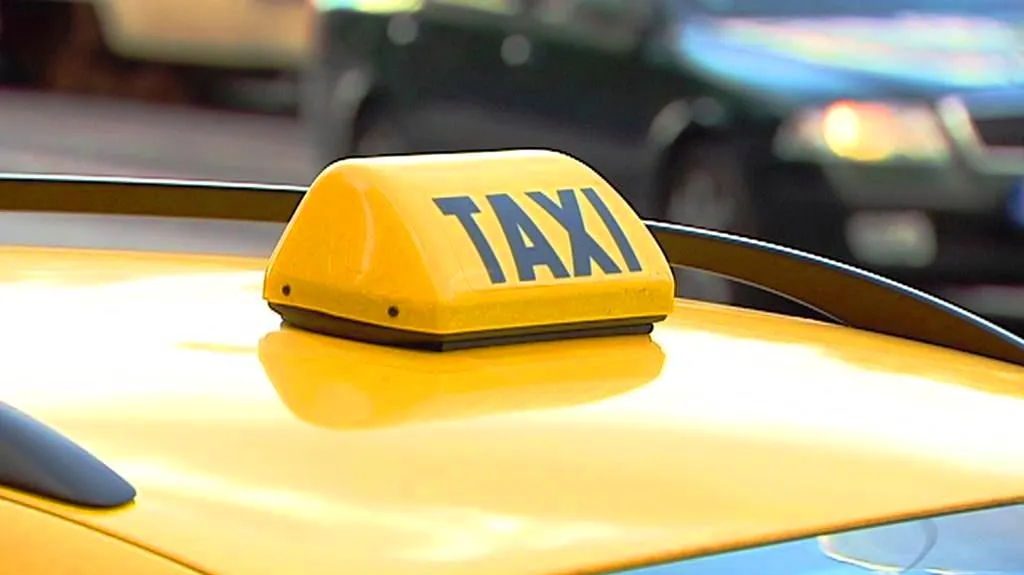Taxi