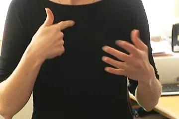 Česká televize rozšiřuje zprávy ve znakovém jazyce