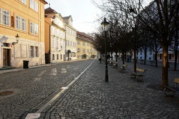 Šest beden slepých nábojů i byt u Karlova mostu. Po zemřelých bez dědice stát získal majetek za 218 milionů korun