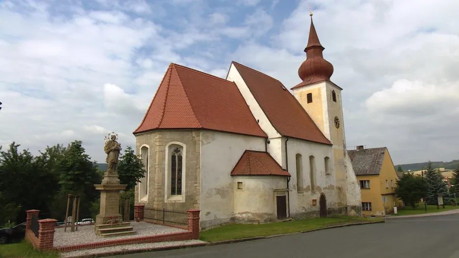 Kostel Nanebevzetí Panny Marie v Poběžovicích