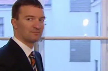 Reportéři ČT: Má Tomáš Pitr prsty v kauze Diag Human?