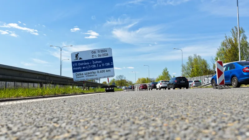 Opravy komplikují dopravu v Ostravě, řidiče trápí kolony
