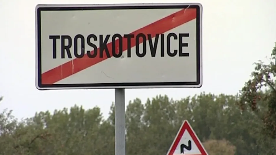 Obec Troskotovice