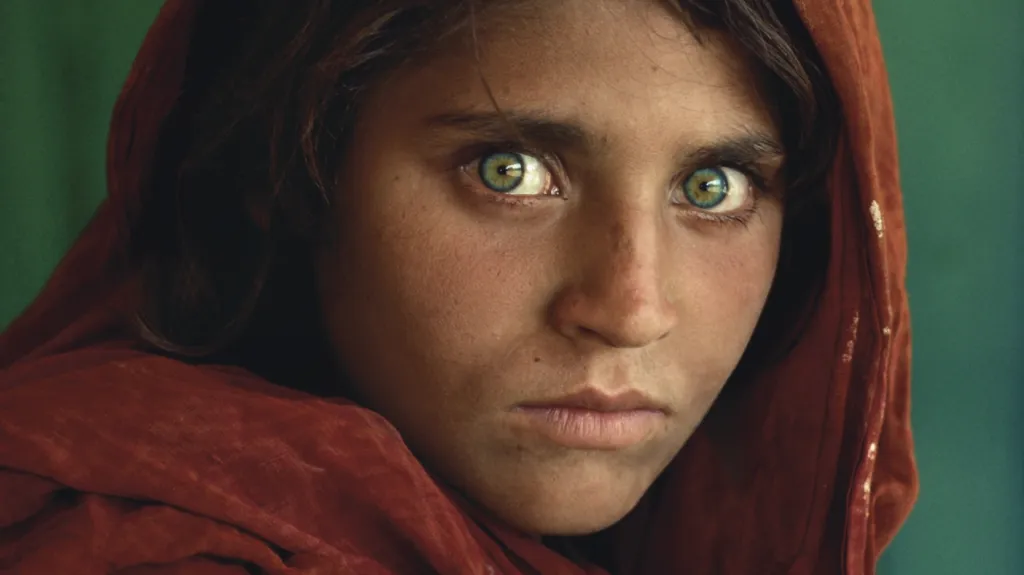 Šarbat Gulaová na světoznámém snímku National Geographic