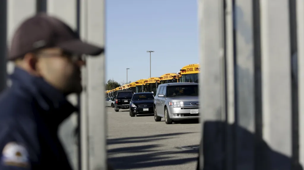 Školní autobusy v Los Angeles v úterý nevyjely