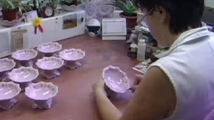 Zaměstnankyně porcelánky