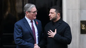 Britský premiér Keir Starmer s ukrajinským prezidentem Volodymyrem Zelenským