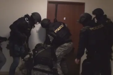 Po třech letech další reorganizace. Plánuje se rozdělení Národní centrály proti organizovanému zločinu