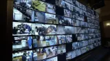 Průběh voleb přenášejí desetitisíce webových kamer