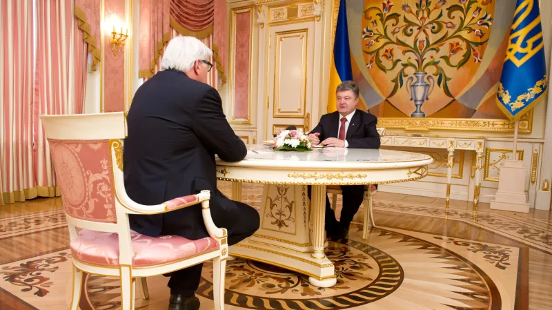 Frank-Walter Steinmeier a Petro Porošenko