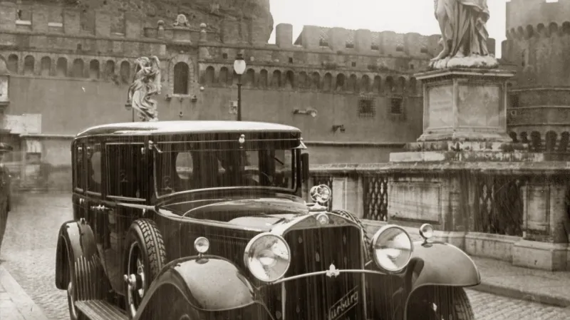 Mercedes-Benz Nürnberg 460 pro papeže